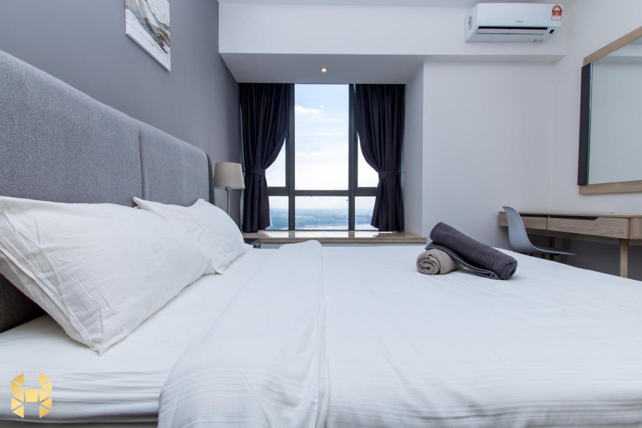 R&F Princess Cove Ciq Premium Sea & City View Suites By Neo Johor Bahru Bagian luar foto